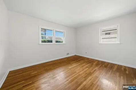 26 Briar Lane Nutley NJ 07110