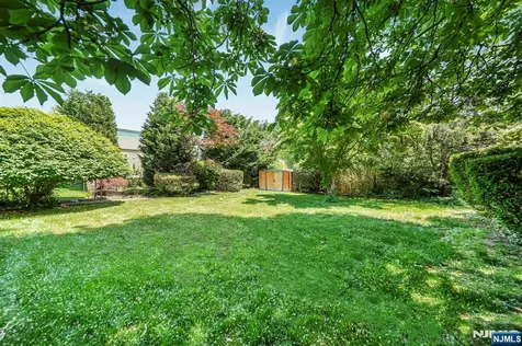 26 Briar Lane Nutley NJ 07110