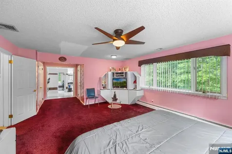 690 Soldier Hill Road Oradell NJ 07649