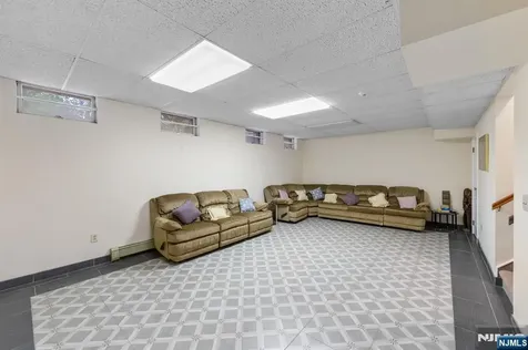 690 Soldier Hill Road Oradell NJ 07649