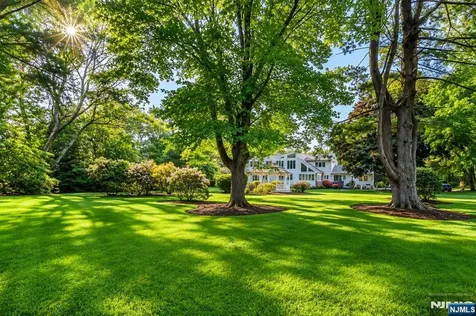 690 Soldier Hill Road Oradell NJ 07649