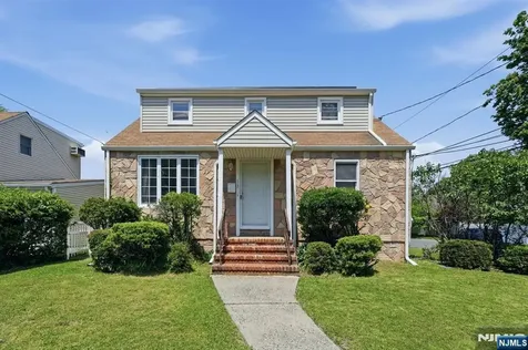 73 Highland Avenue Bergenfield NJ 07621