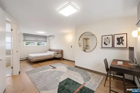 73 Highland Avenue Bergenfield NJ 07621