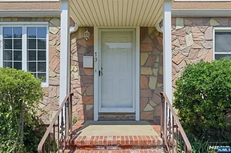 73 Highland Avenue Bergenfield NJ 07621