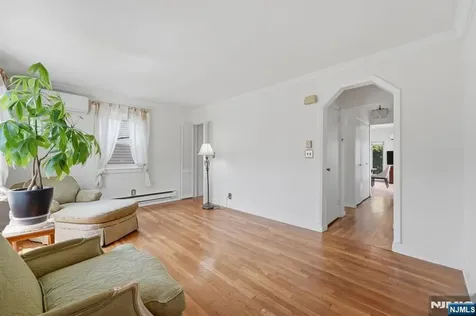 73 Highland Avenue Bergenfield NJ 07621