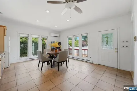 73 Highland Avenue Bergenfield NJ 07621
