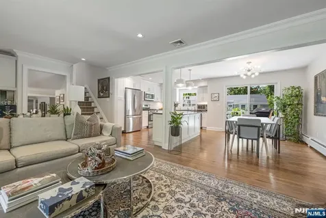 369 Voorhis Avenue Wyckoff NJ 07481