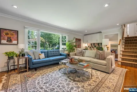 369 Voorhis Avenue Wyckoff NJ 07481