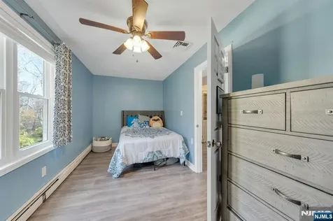 39 Delaware Road West Milford NJ 07421