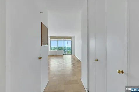 1530 Palisade Avenue Fort Lee NJ 07024