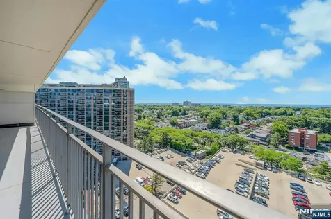 1530 Palisade Avenue Fort Lee NJ 07024