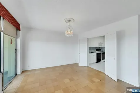 1530 Palisade Avenue Fort Lee NJ 07024