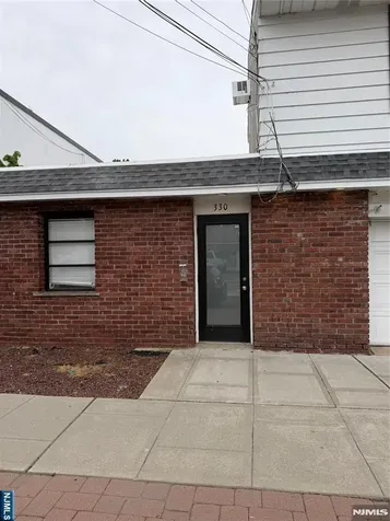 330 Boulevard Hasbrouck Heights NJ 07604