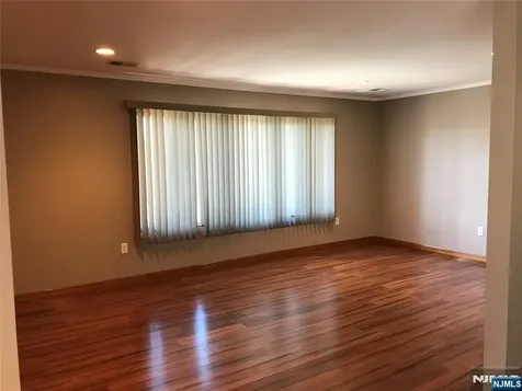 313 Copeland Avenue Lyndhurst NJ 07071