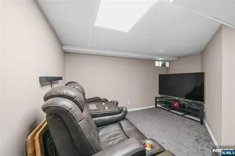 66 Fischer Avenue Nutley NJ 07110