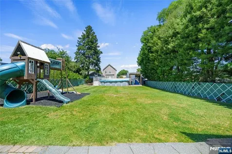 66 Fischer Avenue Nutley NJ 07110