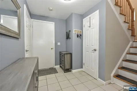 202 Lake Shore Drive Par-troy Hills Twp. NJ 07034