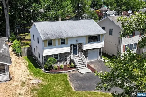 202 Lake Shore Drive Par-troy Hills Twp. NJ 07034