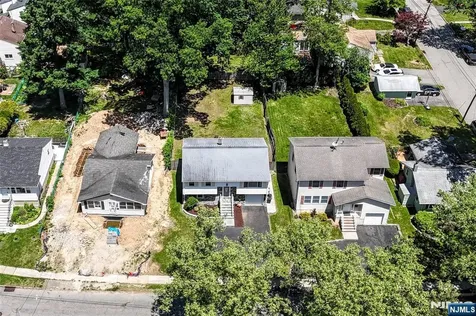 202 Lake Shore Drive Par-troy Hills Twp. NJ 07034