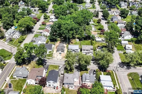 202 Lake Shore Drive Par-troy Hills Twp. NJ 07034