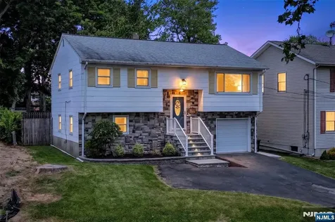 202 Lake Shore Drive Par-troy Hills Twp. NJ 07034