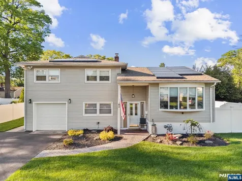 62 Sycamore Road Dumont NJ 07628