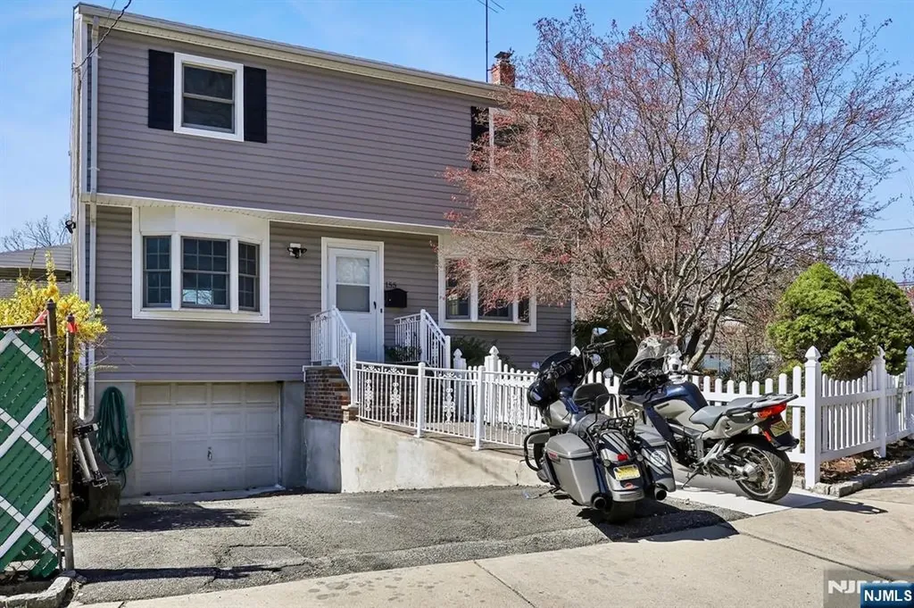 153 Smallwood Avenue Belleville NJ 07109