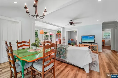173 Myrtle Avenue Allendale NJ 07401