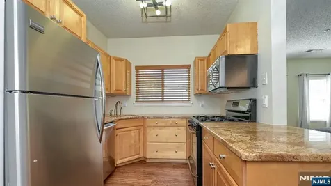 502 Brittany Drive Wayne NJ 07470