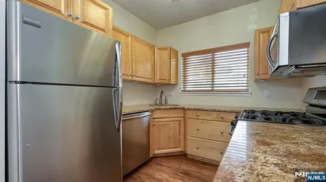 502 Brittany Drive Wayne NJ 07470