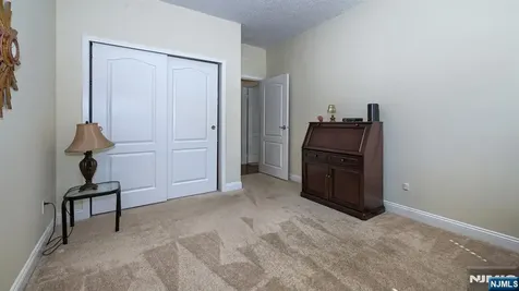 502 Brittany Drive Wayne NJ 07470