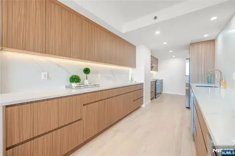 800 Palisade Avenue Fort Lee NJ 07024