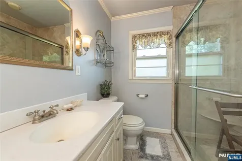 17 Morningside Circle Little Falls NJ 07424