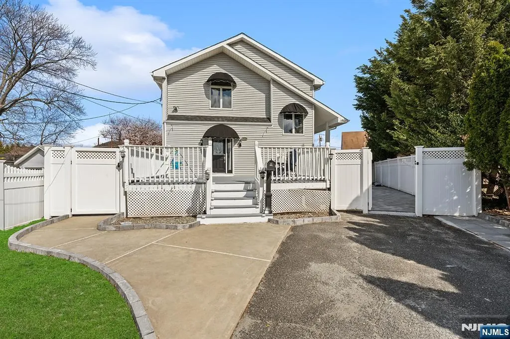 70 Coger Saddle Brook NJ 07663