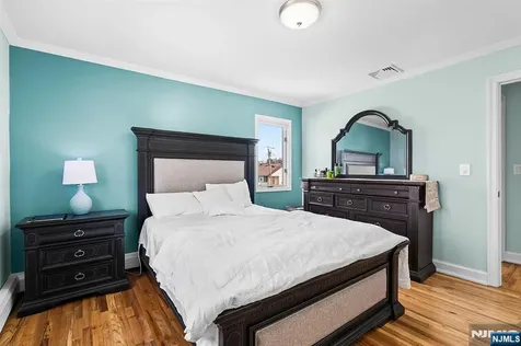70 Coger Saddle Brook NJ 07663