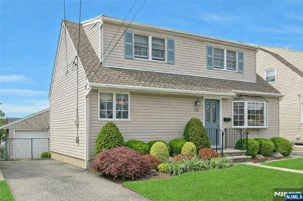 245 Coupe Place North Arlington NJ 07031