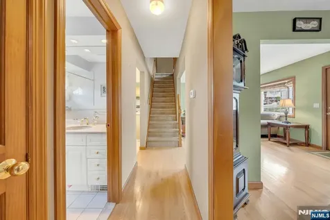 245 Coupe Place North Arlington NJ 07031