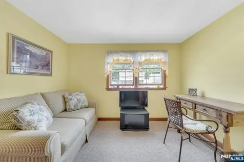 245 Coupe Place North Arlington NJ 07031