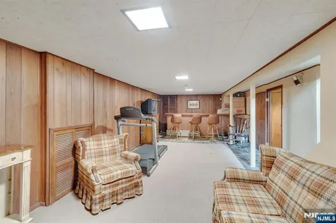 245 Coupe Place North Arlington NJ 07031