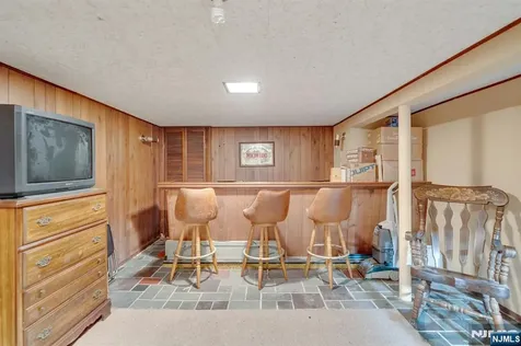 245 Coupe Place North Arlington NJ 07031