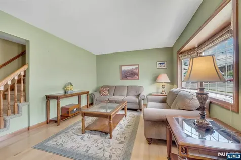 245 Coupe Place North Arlington NJ 07031