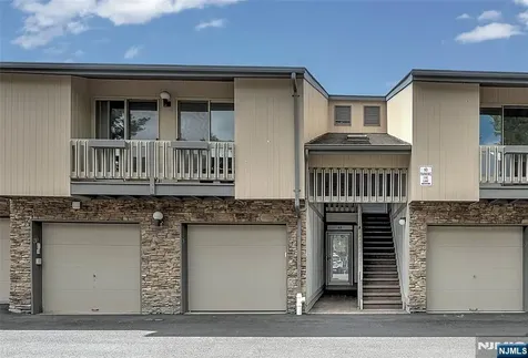 65 Perkins Drive West Orange NJ 07052