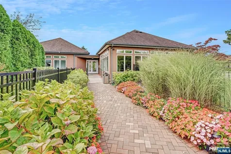 65 Perkins Drive West Orange NJ 07052