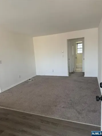 206 Riverview Place Cliffside Park NJ 07010