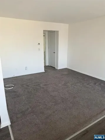 206 Riverview Place Cliffside Park NJ 07010