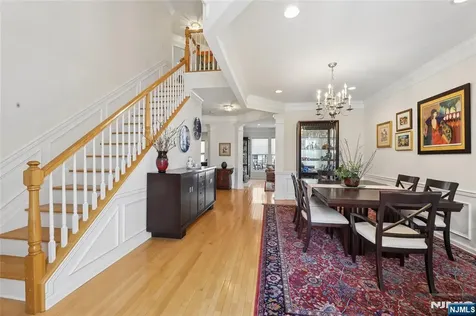 8 Yorktown Lane Totowa NJ 07512