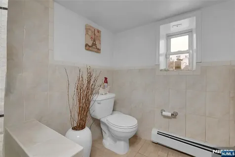 4319 Durham Avenue North Bergen NJ 07047