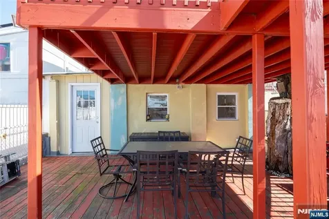 4319 Durham Avenue North Bergen NJ 07047
