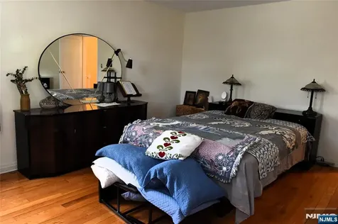 5-65 Elmwood Terrace Elmwood Park NJ 07407