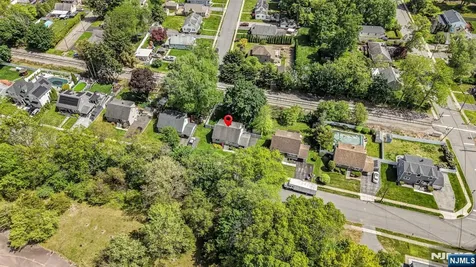 52 Barbara Drive Pompton Lakes NJ 07442